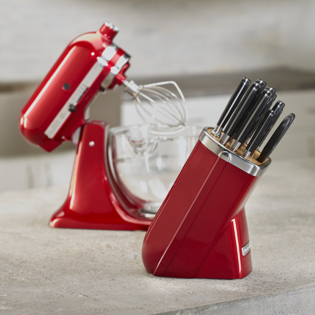 https://www.kitchenaid.in/content/kitchenaid/en_in/kitchenware/cutlery/_jcr_content/root/main/responsivegrid/responsivegrid_copy/responsivegrid_17308/container/wrapperParsys/image_copy.coreimg.jpeg/1575665340924/additional-p150129-41.jpeg